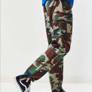 dc camo pants